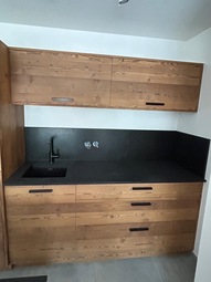 Cuisine en mélèze vapo brossé